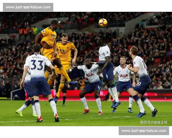 布莱顿 2025-26 主场球衣发布！邓克、吕特领衔演绎蓝白新章