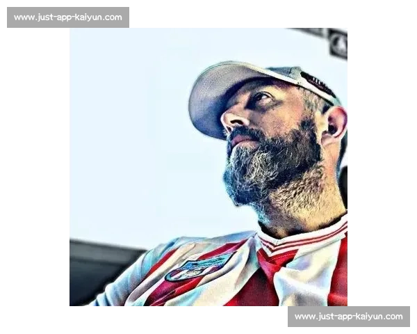 致命飞铲引爆世仇！苏超双雄再添新恨