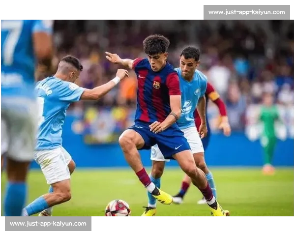 巴萨外租 21 岁门将新星阿斯特拉拉加 加速门将位置年轻化布局 巴萨外租 21 岁门将新星阿斯特拉拉加 加速门将位置年轻化布局