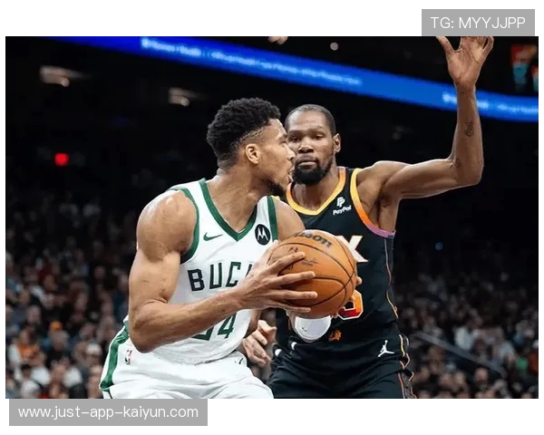 四将离队双核拖累，NBA 超巨有望逃离解体雄鹿